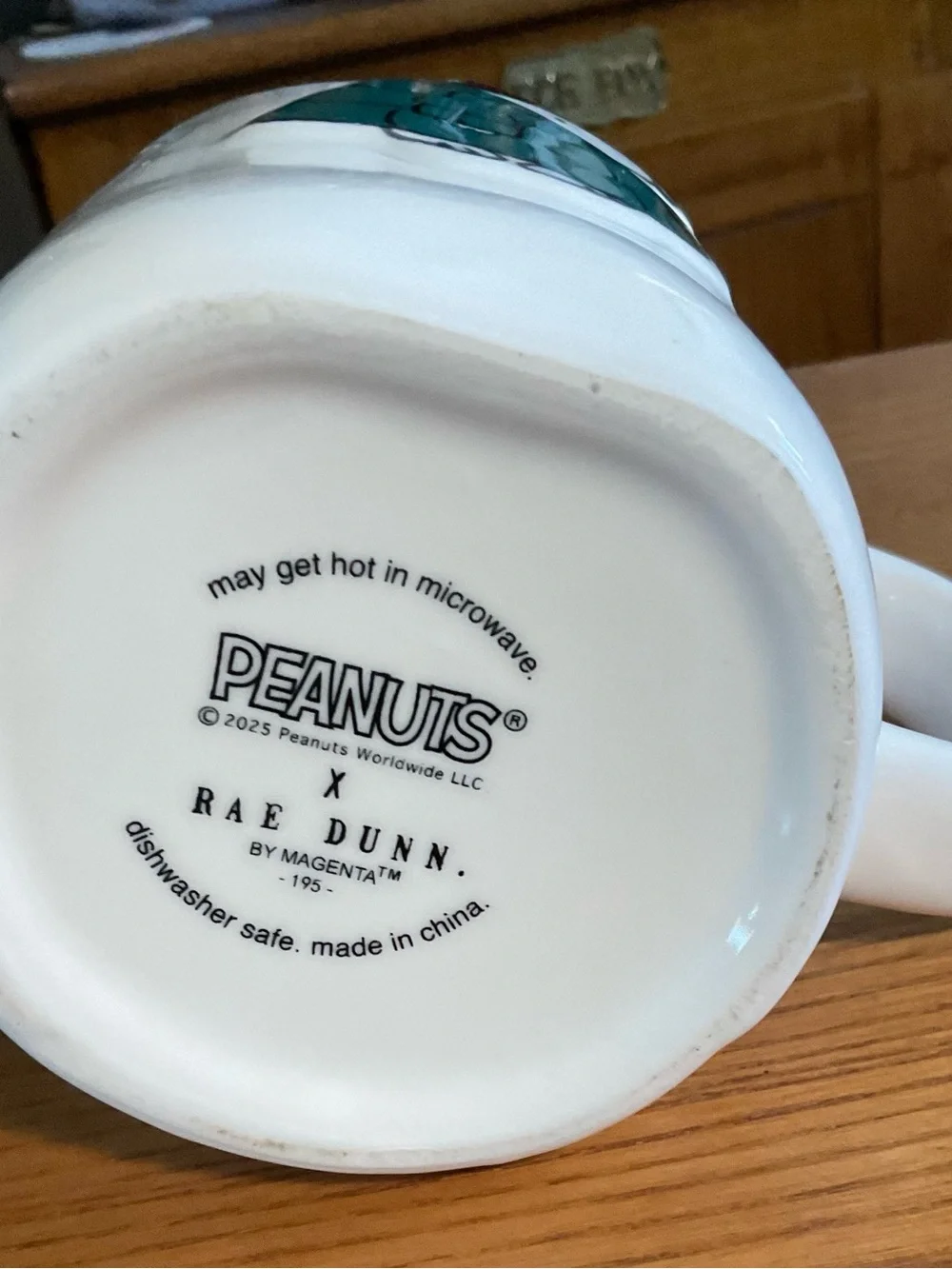 Rae Dunn Peanuts Snoopy Puffer Jacket CURRENT CHRISTMAS MOOD 18 oz Ceramic Mug - Picture 4 of 5